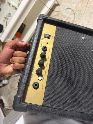 Guitarra Eléctrica Daytona con Amplificador