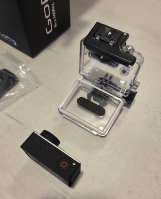 GoPro Hero 3 Plata en perfecto estado y accesorios