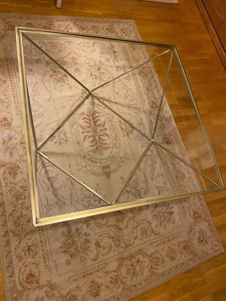 Mesa de centro cristal y metal dorado