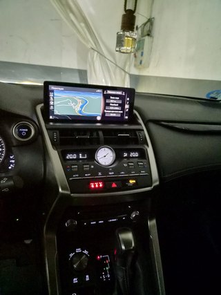 Lexus NX 2019
