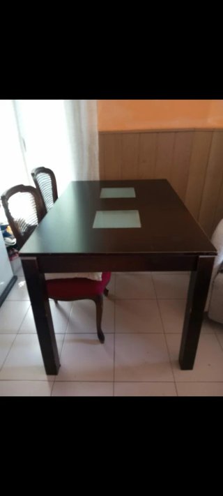 Mesa de comedor vintage madera y cristal. Y sillas