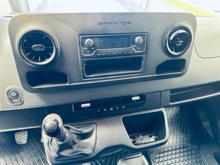 Mercedes-Benz Sprinter 2022