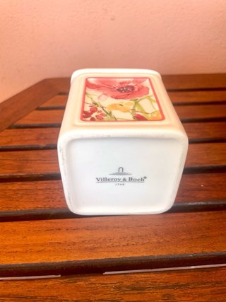 Barattolo in porcellana Villeroy&Boch con fiori