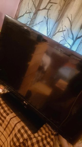 TV LG 50 Negra