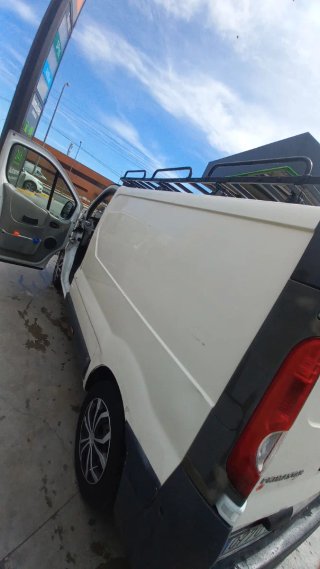 Nissan Primastar 2008