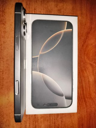 iPhone 16 Pro Max Plata