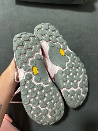 New Balance MT100 Vibram Mujer Talla 38