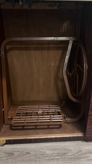 Máquina de coser profesional Alfa Funciona bien