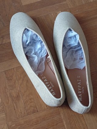 Zapatos Bailarinas Marypaz Dorados Talla 40.