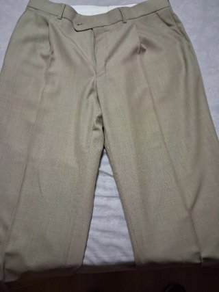 Oferta Traje de caballero beige