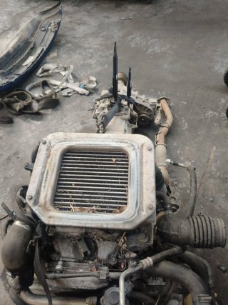 Motor Nissan Pickup Navara D22 2.5 T