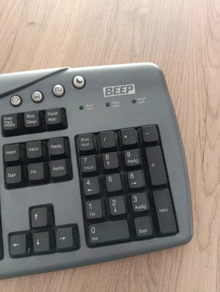 Teclado BEEP con cable para ordenador sobremesa