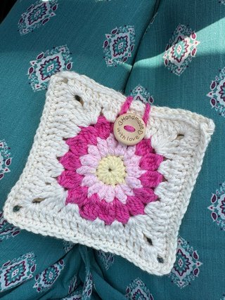 Neceser crochet flor granny square