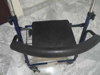 Silla andador personas mayores