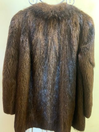 Chaquetón de piel marrón