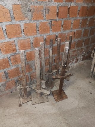 Usillos de andamio de hierro