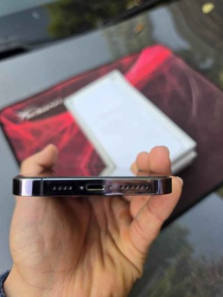 iPhone 14 Pro Max Morado