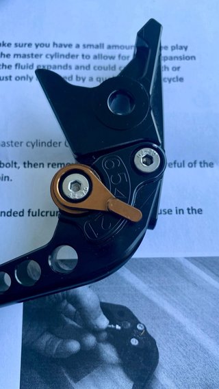 Palancas TEC CNC Triumph Negro