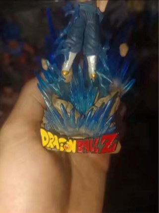 Figura Vegito Super Saiyan Azul