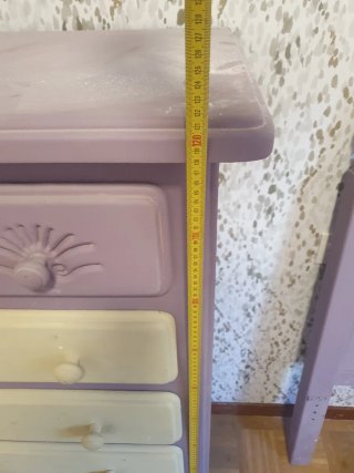 Cómoda y cabecero de madera maciza