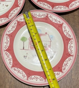 3 Platos Colección Casa y Gallinas