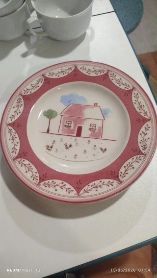 3 Platos Colección Casa y Gallinas