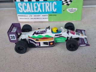 SCALEXTRIC FORMULA M2000