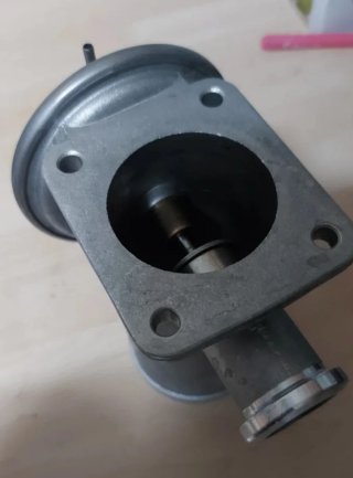 Válvula EGR Pierburg BMW 7.00512.03.0 Original