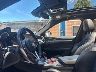 Alfa Romeo Stelvio Averiado