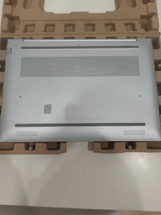 HP EliteBook 660 G11 Plata Precio Negociable