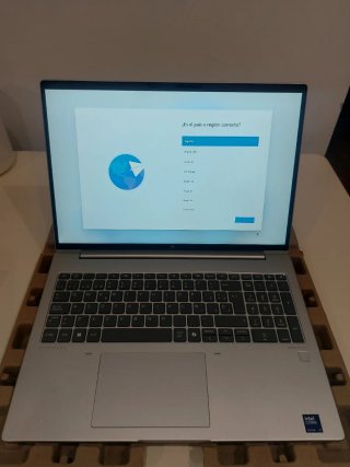 HP EliteBook 660 G11 Plata Precio Negociable