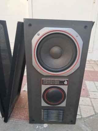Altavoces equipo música negros