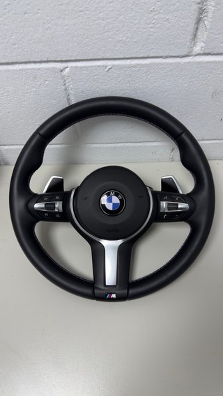 Volante BMW "M" con Levas