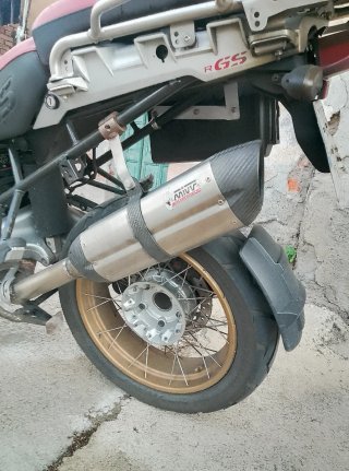 Escape BMW R1200GS marca miuvv