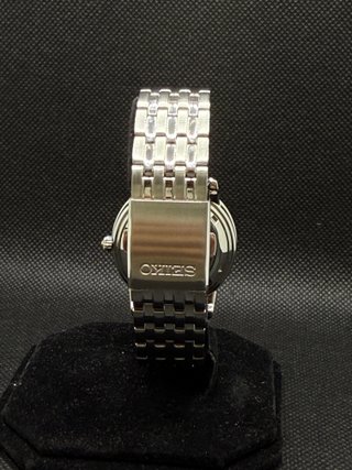 Reloj Seiko Automático Plata y Blanco