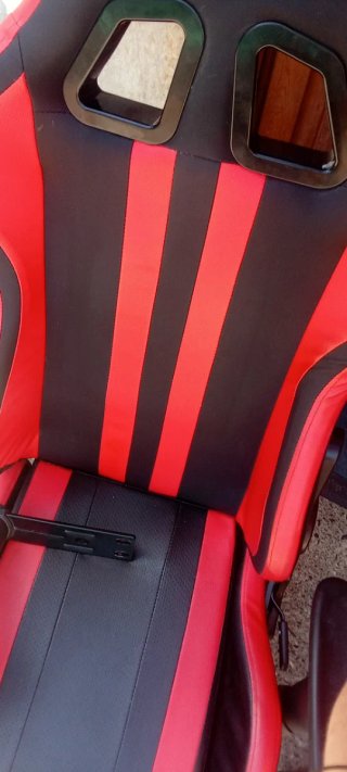 CHOLLAZO  !!!! SILLA GAMER Cuero Roja y Negra