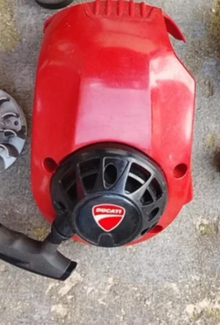 Arranque y rejilla  Cortasetos Ducati Rojo