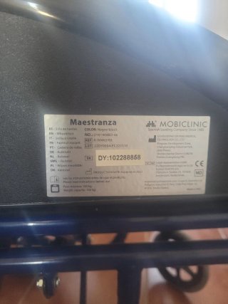 Sillería de ruedas plegable Mobiclinic