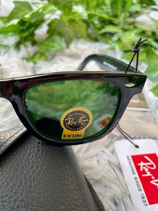 Gafas de Sol Ray-Ban Wayfarer Negro Lente Verde