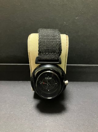 Reloj Vintage Limit To The Limit Negro