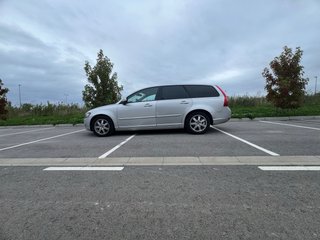 Volvo  V50  2011