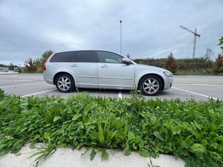 Volvo  V50  2011