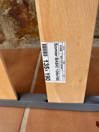 Somier 135x190 con 6 patas