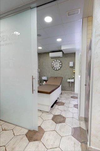 SE ALQUILA LOCAL EN GRIÑÓN 550€