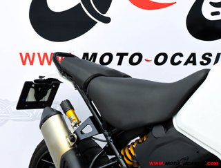 DUCATI DESERT X
