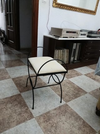 Banqueta/Taburete para restaurar