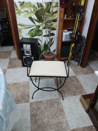 Banqueta/Taburete para restaurar