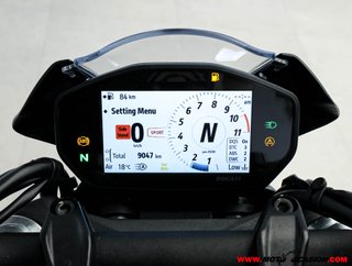 DUCATI MONSTER ¿A2?