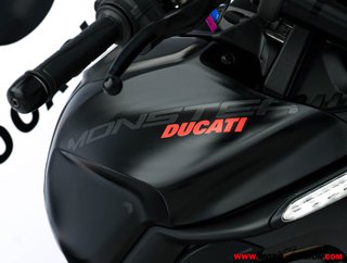 DUCATI MONSTER ¿A2?
