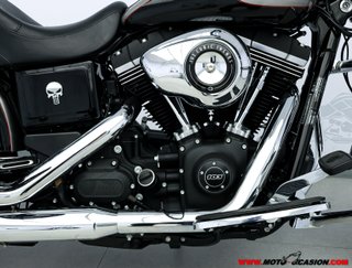 HARLEY-DAVIDSON STREET BOB